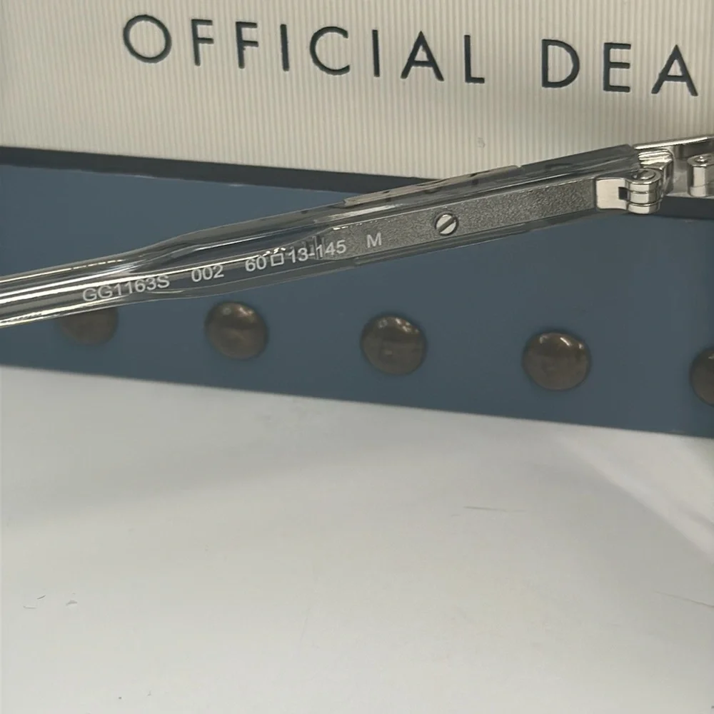 New Authentic Gucci™ GG1163S 002 60 - Silver/Gray Sunglasses